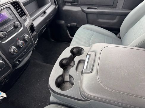 Used 2018 RAM 1500 Express RWD image 8