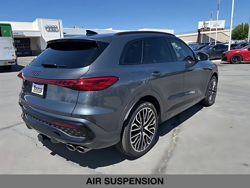 New 2026 Audi SQ5 Premium Plus AWD/4WD image 3