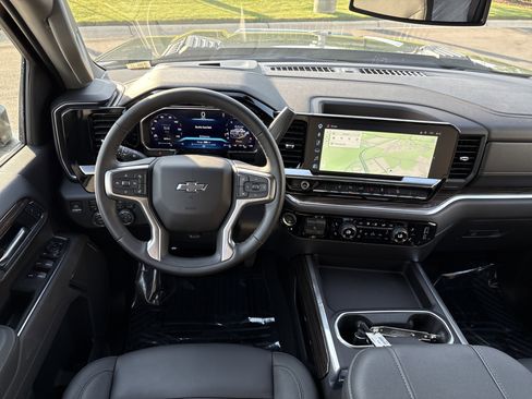 Used 2026 Chevrolet Silverado 2500 LT w/ Trail Boss Package AWD/4WD image 19