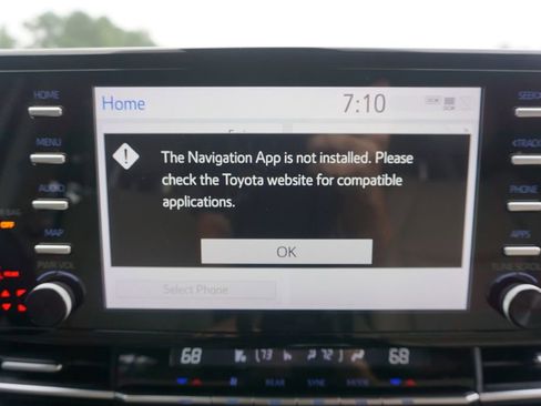 Used 2022 Toyota Sienna XLE FWD image 10
