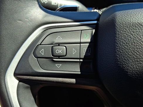 Used 2022 Jeep Grand Cherokee Limited AWD/4WD image 22