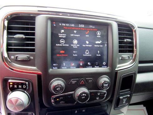 Used 2018 RAM 1500 Sport image 33