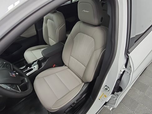 New 2026 Buick Envista Avenir image 27