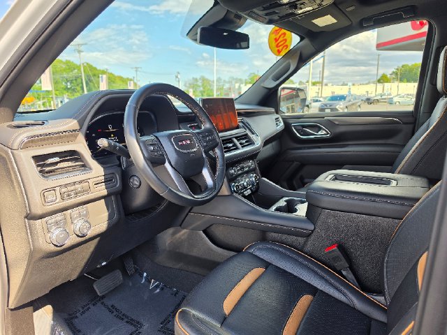 Used 2024 GMC Yukon AT4 AWD/4WD image 20