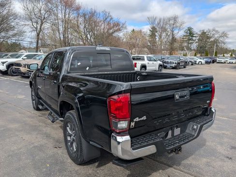 Certified 2023 Toyota Tacoma SR5 image 5