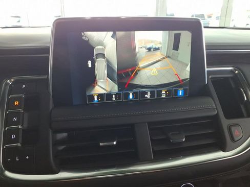 Used 2023 Chevrolet Tahoe LT w/ Luxury Package image 23