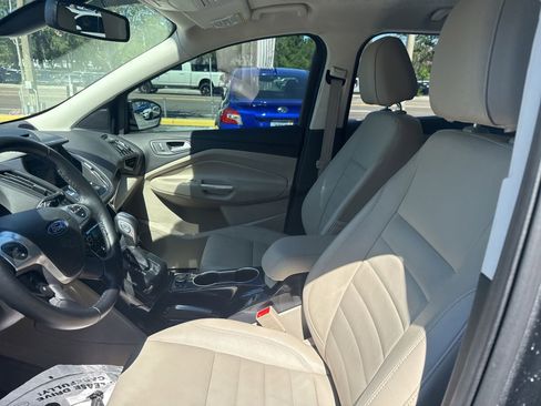 Used 2014 Ford Escape Titanium FWD image 6