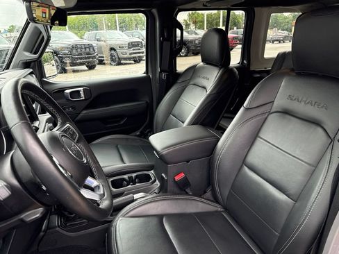 Used 2021 Jeep Wrangler Unlimited Sahara w/ Cold Weather Group AWD/4WD image 42