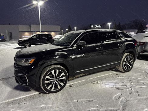 Used 2020 Volkswagen Atlas Cross Sport SEL Premium R-Line image 3