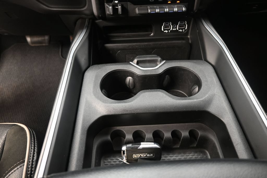 Used 2022 RAM 2500 Laramie AWD/4WD image 13