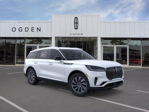 New 2026 Lincoln Aviator AWD image 7