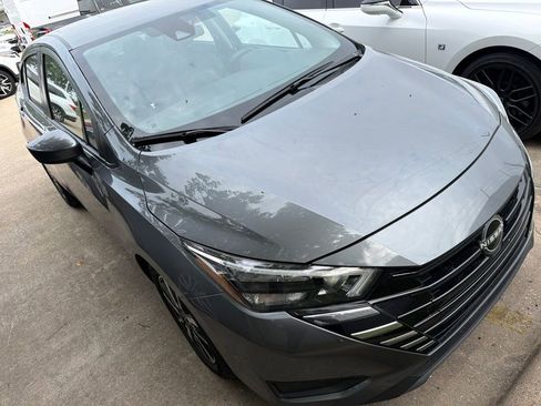 Used 2025 Nissan Versa SV FWD image 6