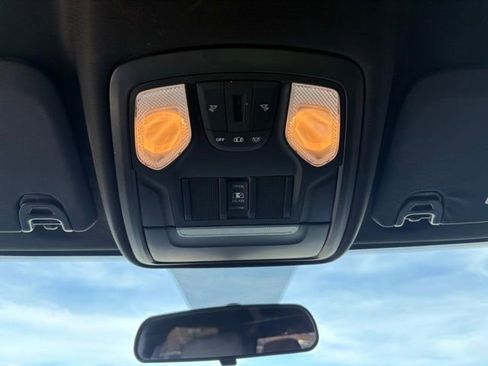 Used 2022 RAM 3500 Tradesman image 28