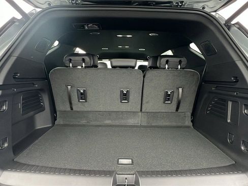 New 2026 Chevrolet Traverse LT image 10