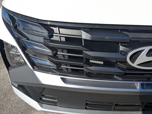 New 2026 Hyundai Tucson SE FWD image 8
