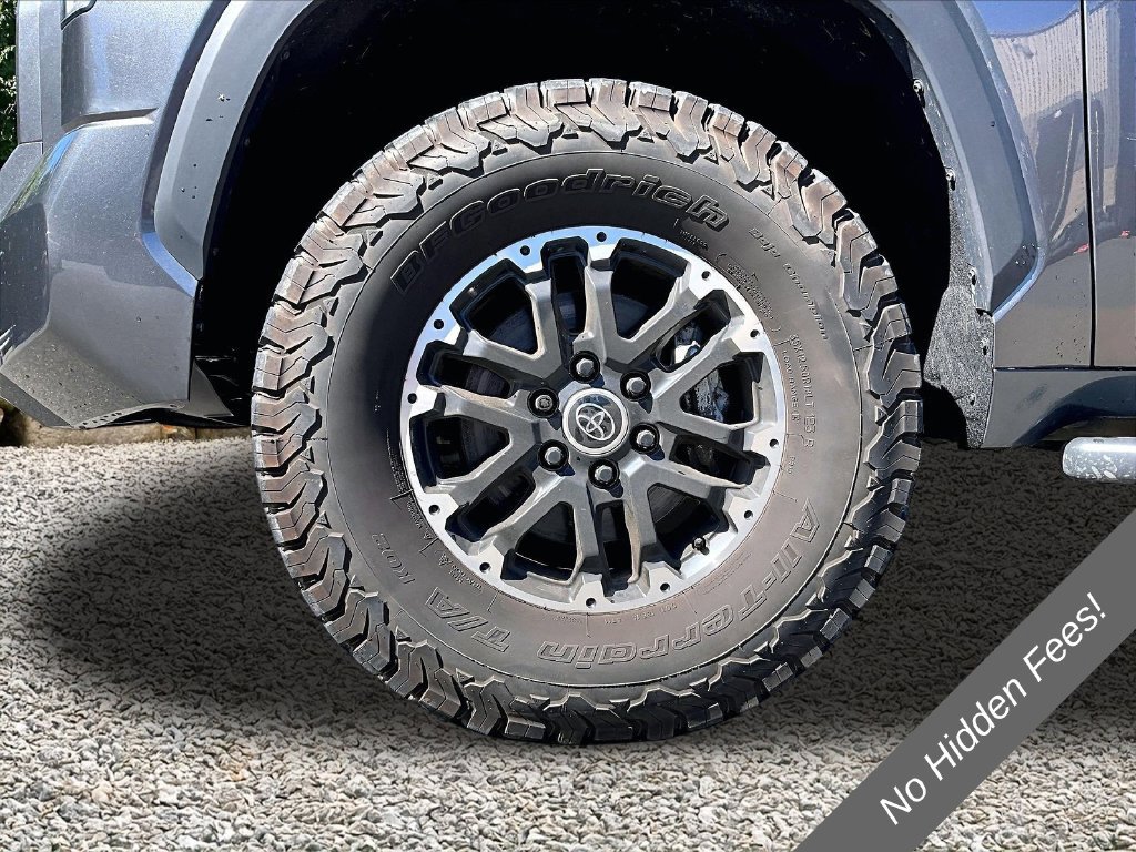 Used 2023 Toyota Tundra SR5 AWD/4WD image 8