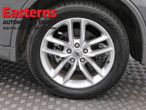 Used 2024 Dodge Durango GT RWD image 36