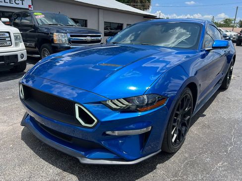 Used 2018 Ford Mustang Premium w/ Ecoboost Performance Package RWD image 2
