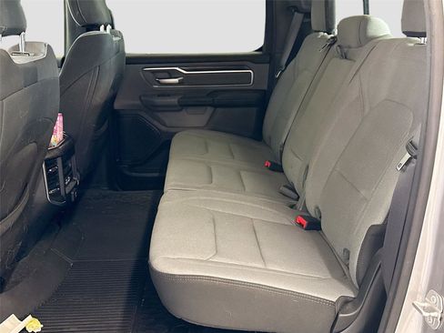 Used 2021 RAM 1500 Big Horn image 5