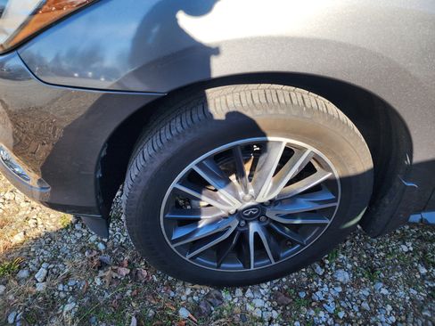 Used 2019 INFINITI QX60 Luxe w/ Sensory Package image 5