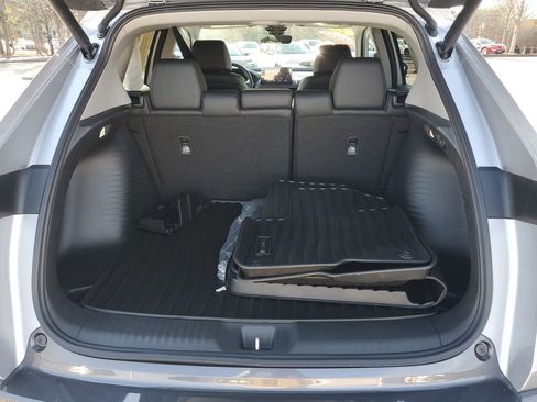 Certified 2025 Acura ADX Base image 10