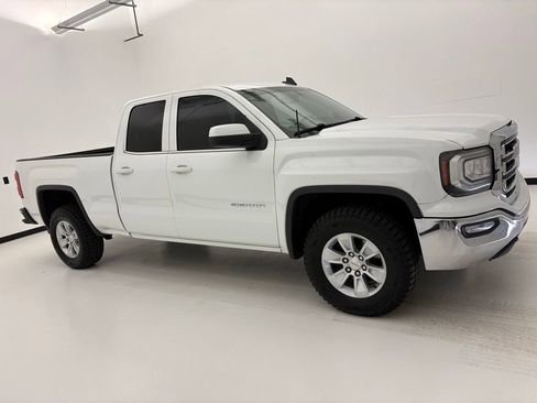 Used 2018 GMC Sierra 1500 SLE w/ SLE Value Package AWD/4WD image 1
