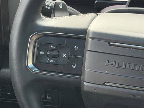 Used 2024 GMC Hummer EV 3X w/ Extreme Off-Road Package image 12