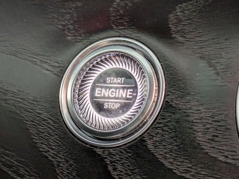 Used 2018 Mercedes-Benz E 300 image 17