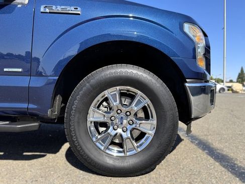Used 2016 Ford F150 XLT w/ Equipment Group 302A Luxury AWD/4WD image 10