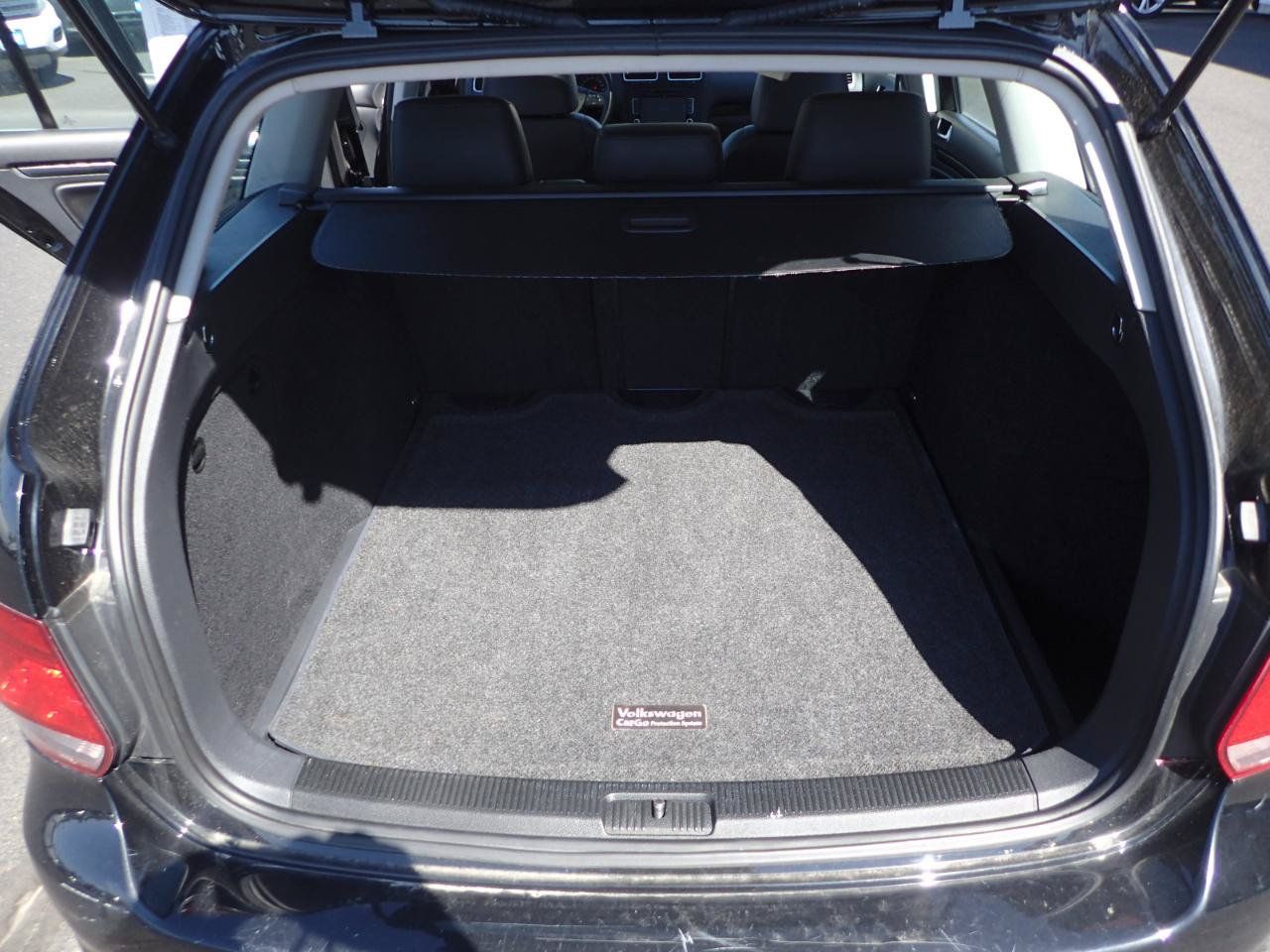 Used 2013 Volkswagen Jetta SE FWD image 11