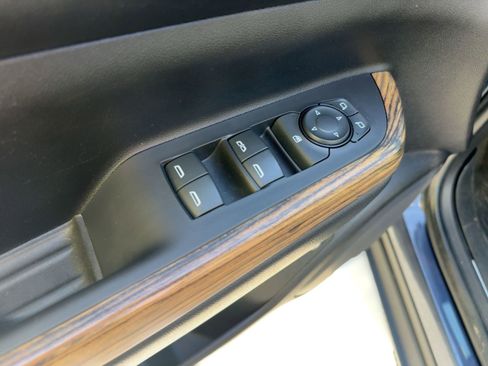 Used 2019 GMC Acadia Denali w/ Technology Package image 12