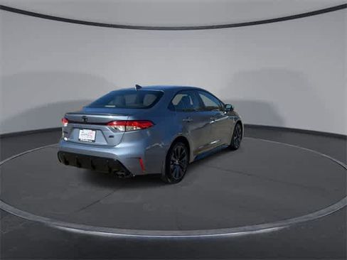 Used 2023 Toyota Corolla SE image 8