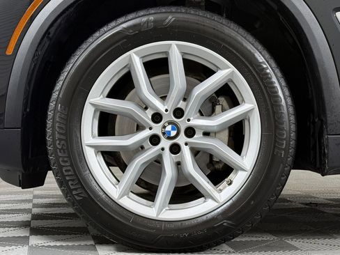 Used 2023 BMW X5 xDrive40i w/ Premium Package image 12