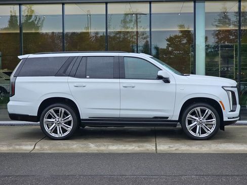 New 2026 Cadillac Escalade Platinum Sport AWD/4WD image 6
