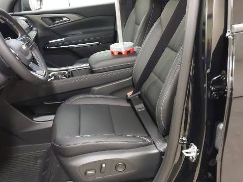 New 2026 Chevrolet Traverse LT w/ Sun and Wheel Package image 22