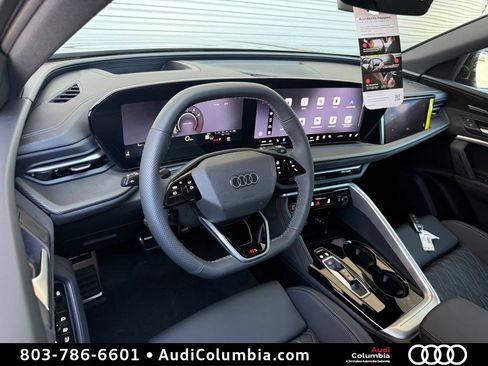 New 2026 Audi SQ5 Prestige AWD/4WD image 3