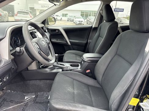 Used 2017 Toyota RAV4 LE w/ All Weather Liner Package image 9