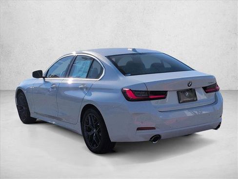 New 2026 BMW 330i Sedan w/ Convenience Package image 9