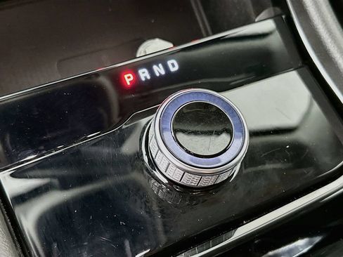 Certified 2022 Jeep Grand Cherokee L Laredo w/ Luxury Tech Group I AWD/4WD image 24