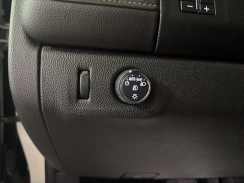 Used 2022 GMC Canyon Elevation w/ Trailering Package image 17