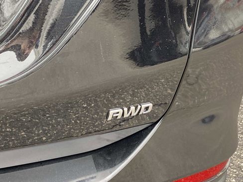 Used 2019 Chevrolet Equinox LS w/ LS Convenience Package image 5