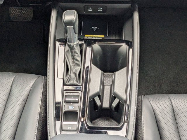 Used 2023 Honda Accord Touring image 18