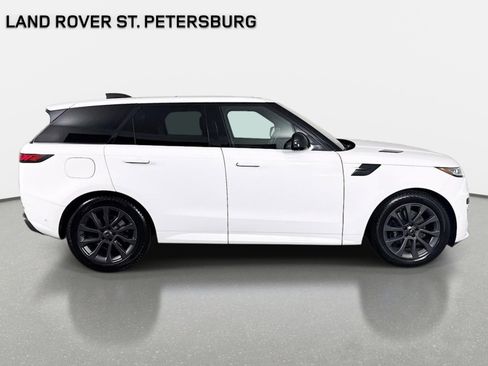 Certified 2024 Land Rover Range Rover Sport Dynamic SE AWD/4WD image 4
