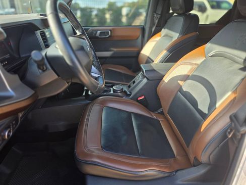 Certified 2022 Ford Bronco Outer Banks AWD/4WD image 17