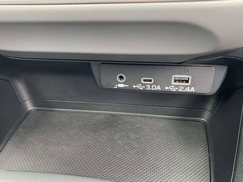 Used 2024 Subaru Crosstrek 2.0i Premium image 42