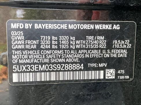 Used 2025 BMW X7 M60i image 33