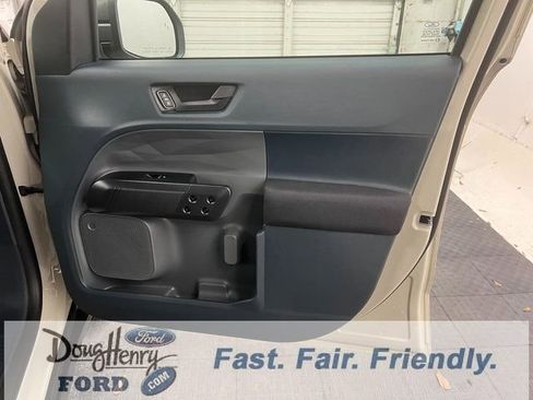 New 2025 Ford Maverick XL w/ Equipment Group 101A image 34