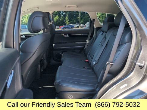 Used 2025 Genesis GV80 2.5T Standard AWD/4WD image 25