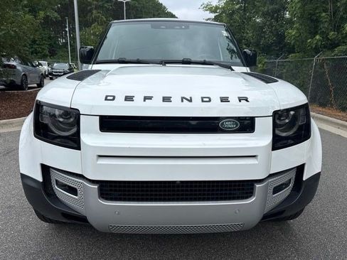 Used 2025 Land Rover Defender 110 S AWD/4WD image 2
