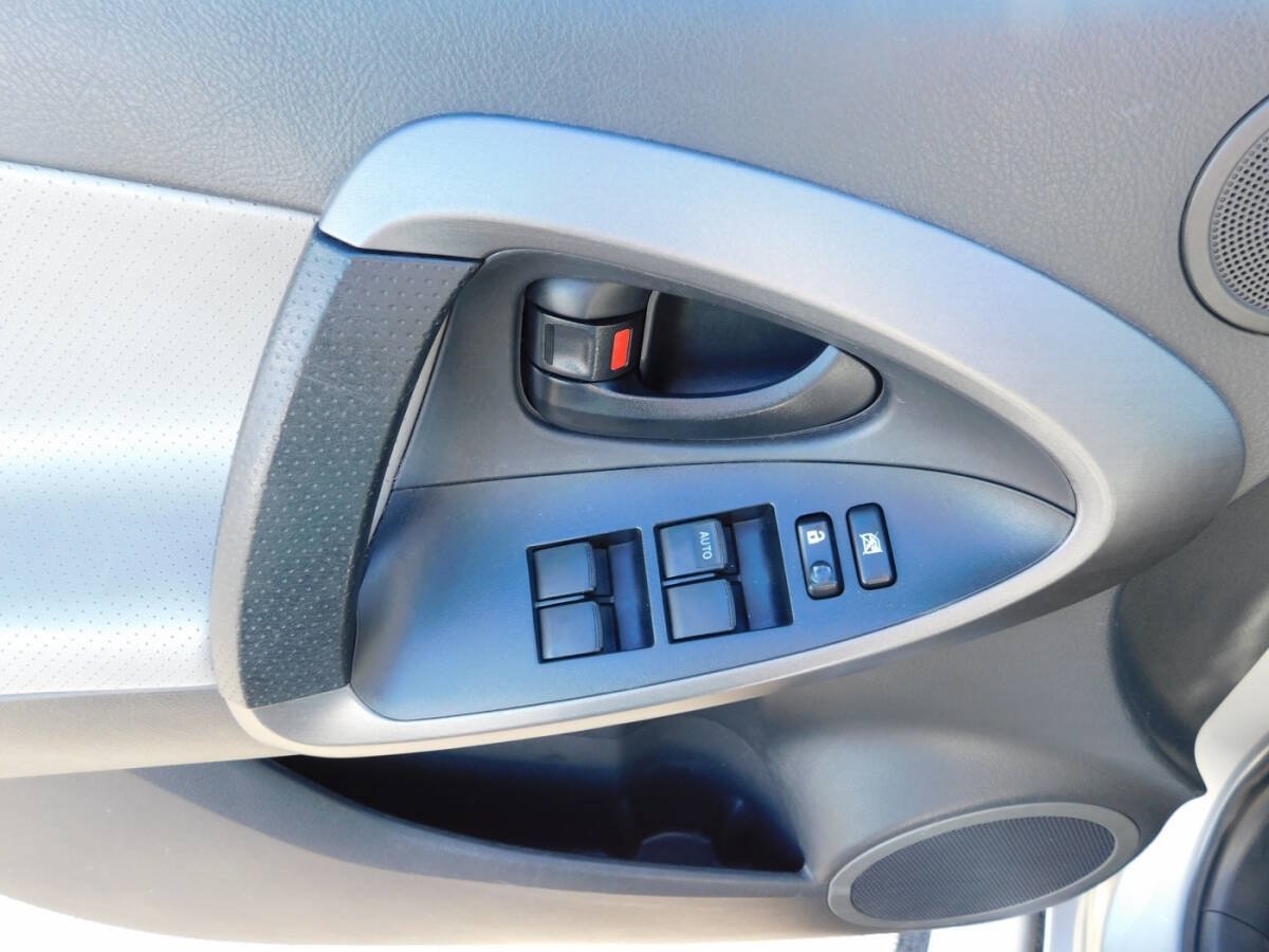 Used 2012 Toyota RAV4 Limited w/ Premium Plus Value Pkg FWD image 20